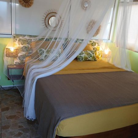 Maisonnette Atypique Au Coeur De La Martinique Riviere-Salee ภายนอก รูปภาพ
